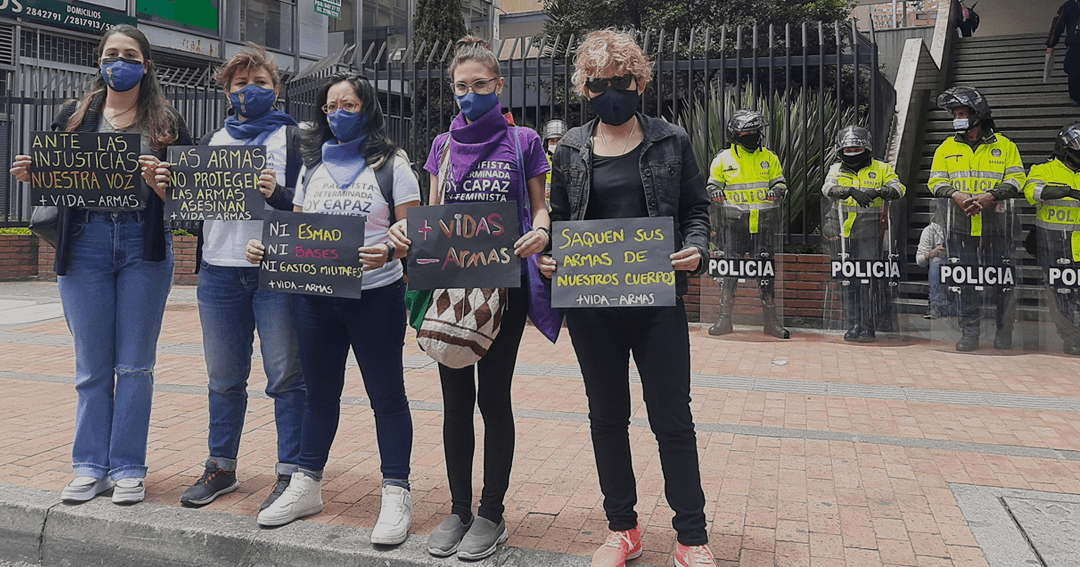 Imagen alusiva a ¿Resulta efectivo el Decreto para el control y regularización de las armas de letalidad reducida?